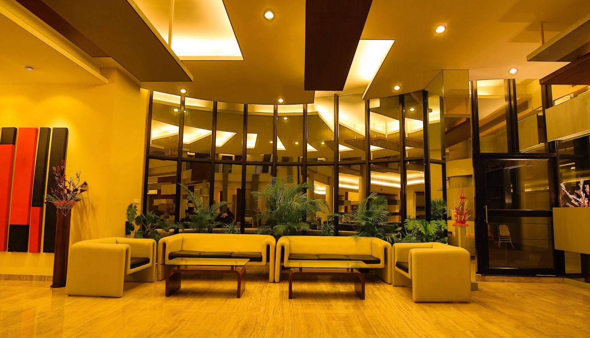 Capitol Hill Hotel Ranchi Exterior foto